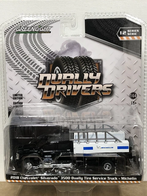 Greenlight Dually Drivers 12 - 2018 Chevrolet Silverado 3500 Dually MICHELIN