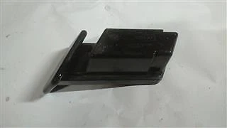 PORTA CENERE Nissan Pickup (D22)(02.1998->) 98/2008
