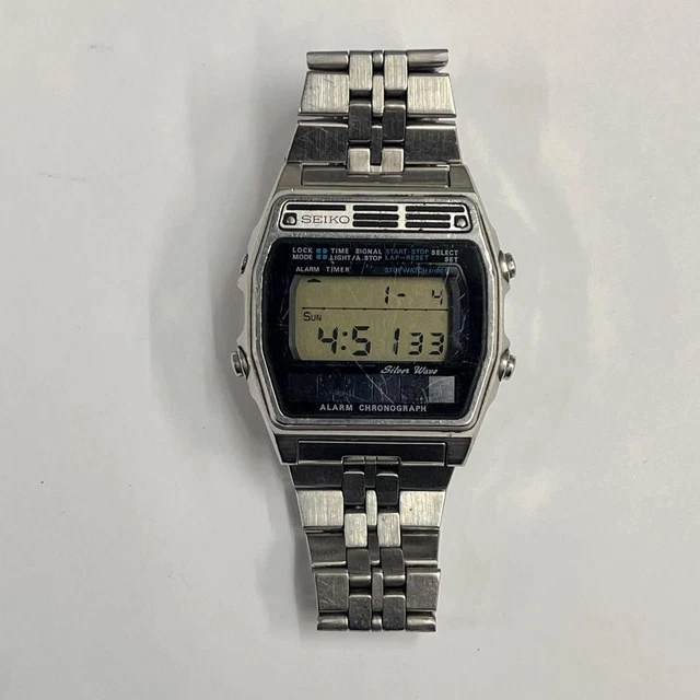 VINTAGE SEIKO 'SILVER Wave' A258-5000 Digital LCD