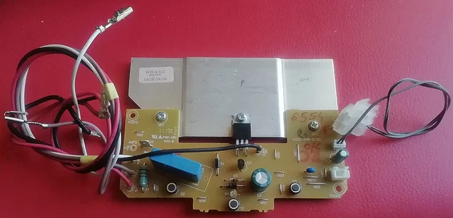Carte électronique Pour Machine à Café - Référence 4222-248-60002 - Pièce Détachée Occasion