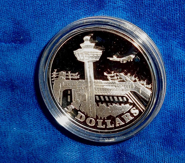 Singapore 1981 silver proof 5 dollar Airport commemorative in original box