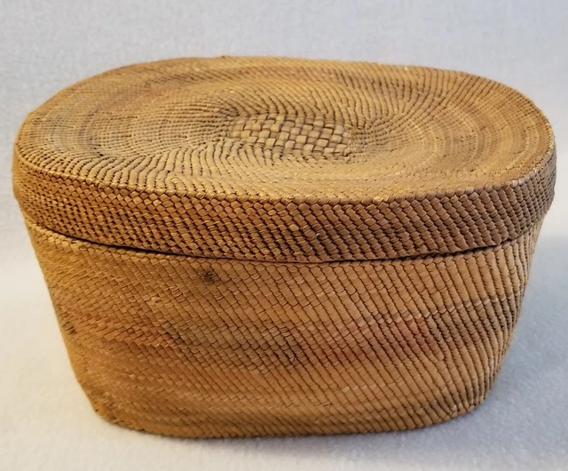 Antique Indian Covered Basket possibly Makah or Nuu-chah-nulth 8-1/4" Long as-is