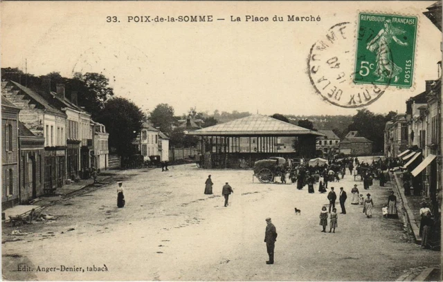 CPA POIX Place du Marché (758087)