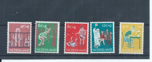 Netherlands stamps.  1959 Child Welfare Fund MNH SG 886 - 890 (AC524)