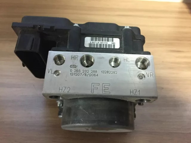 Vauxhall Opel Corsa D Abs Pump 13282282 Pump 0265232288 Ecu 0265800796 Ident Fe