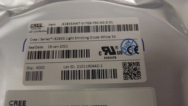 (4000PC) JE2835AWT-00-0000-000A0ZF730E LED Lighting J White, Warm 3000K 3V 150mA
