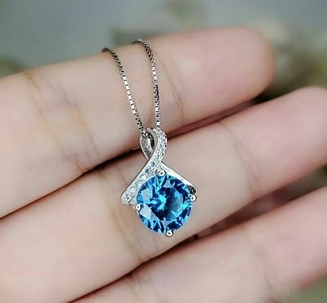 Pendentif Solitaire Topaze Bleue Simulé Coupe Ronde 3Ct Argent Plaqué Or...