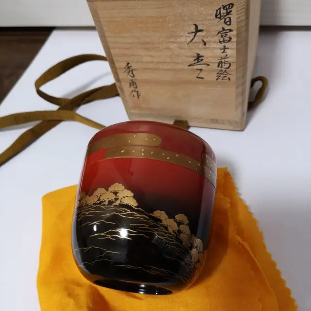 Natsume Tea Caddy Container Canister Makie(Gold Lacquer) Mt. FUJI U-0262