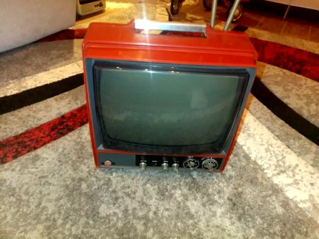 Televisore TV modernariato design space age 70' marca CGE