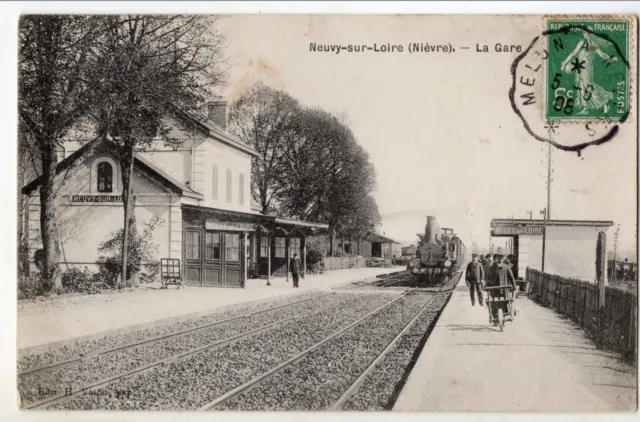 58 @ Carte Postale Ancienne De Neuvy Sur Loire - La Gare @ Animee Cpa
