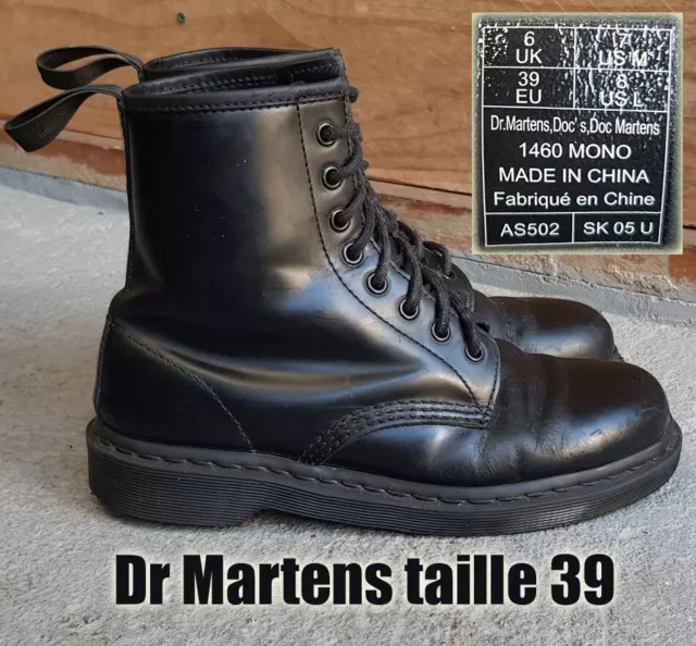 Dr MARTENS "Mono noir intégral" taille 39 UK6 cuir 1460