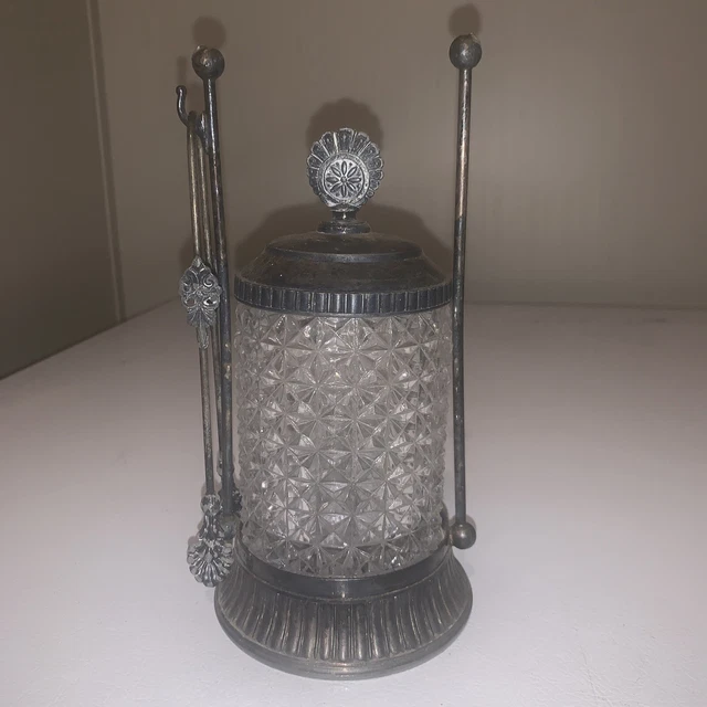 Antique Middletown Quadruple Plate Pickle Castor Glass Jar with Tongs *SEE PICS*