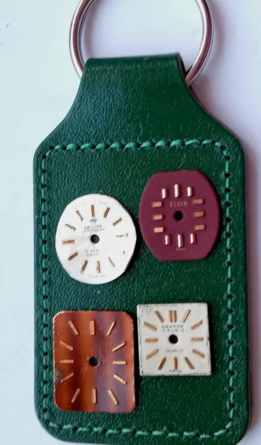 VINTAGE Schlüsselring Leder Look Schlüsselanhänger grüne Uhr Uhr Gesicht da ist viel Zeit