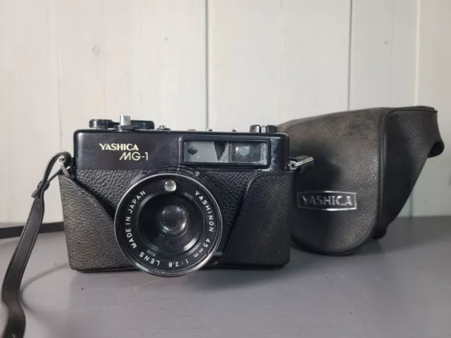 Yashica MG-1 35mm Film Rangefinder Camera w/ Yashinon 45mm f2.8 Lens Untested