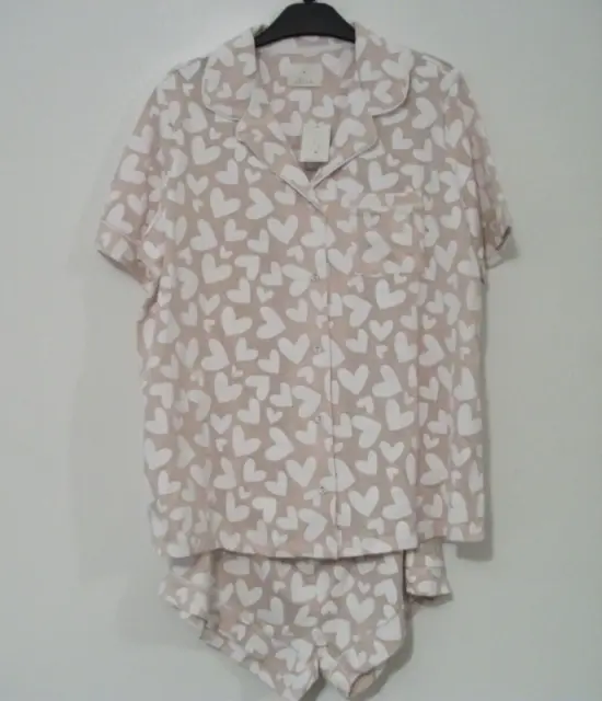 BNWT Matalan Ladies Nightwear Pyjamas with Matching Shorts Size 14 Heart Motifs