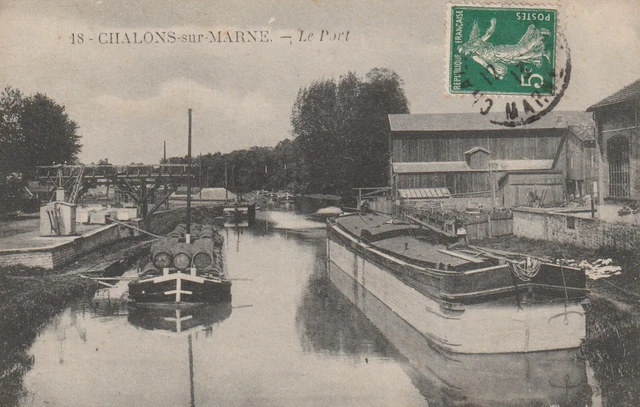 CPA 51 CHALONS sur MARNE Le Port