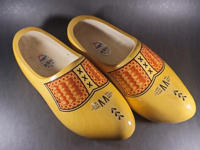 Wett ged hotsell wooden shoes
