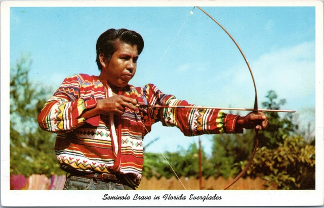 postcard Florida Native American - Seminole Indians Brave drawing bow