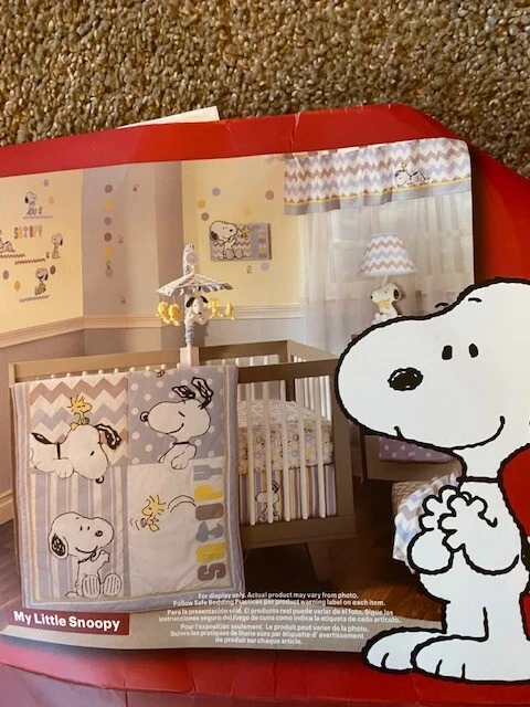 Lambs & Ivy My Little Snoopy Baby Nursery Crib Comforter Diaper Holder Skirt