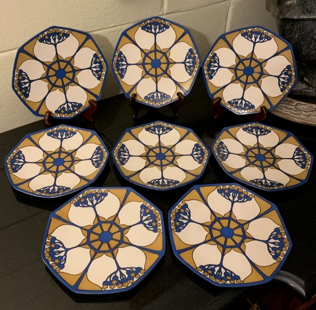 8 Villeroy & Boch Mettlach Art Nouveau Elderberry 7" Dessert Plates Germany