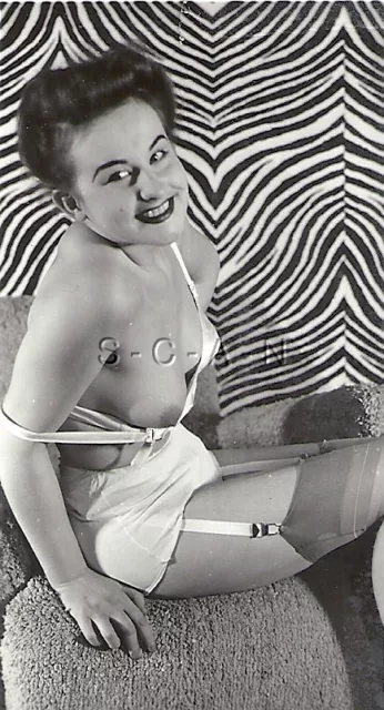 Vintage 40s Nudes Mature - ORG VINTAGE 40S-60S Nude RP- Brunette- Bra- Panties- Garter- Zebra Stripped  Wall Â£11.63 - PicClick UK