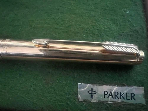 Stylo Parker 180 Plaqué Argent Torsadé - Plume Or 18K, Modèle Prestige, Occasion