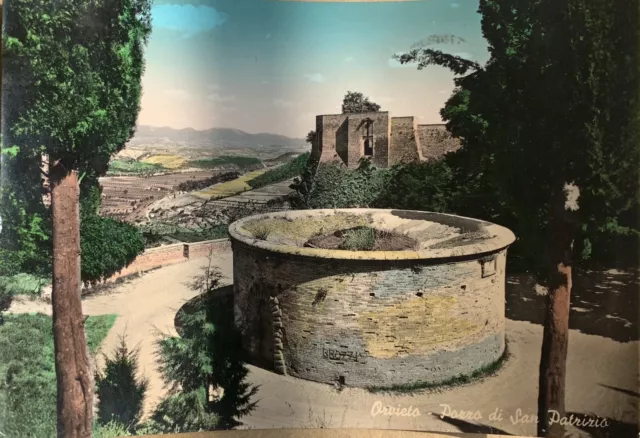 Cartolina Orvieto Terni Pozzo di San Patrizio viaggiata