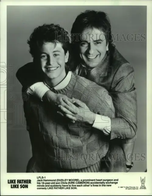 AB53 Kirk Cameron Dudley Moore Like Father Like Son 1987 8 x 10
