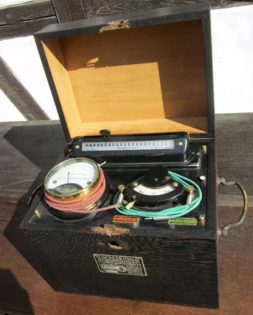 REIZSTROMGERÄT Reizstromtherapiegerät Wohlmuth FURTWANGEN um 1920