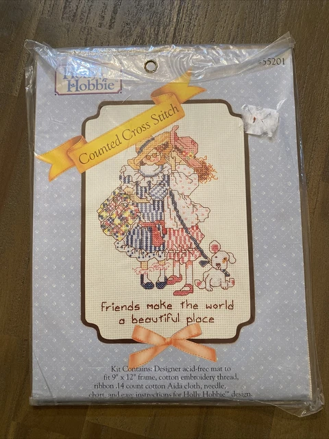 "Holly Hobbie de colección punto de cruz ""Friends Make the World a Beautiful Place"""