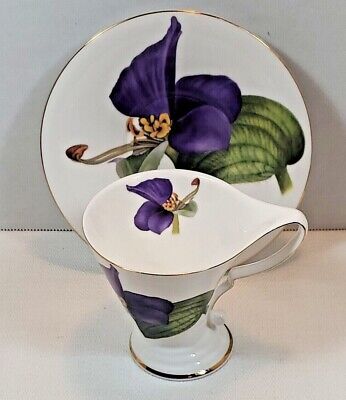 Taza de té y platillo Cha Cult edición diseño Chacult flor púrpura adorno dorado