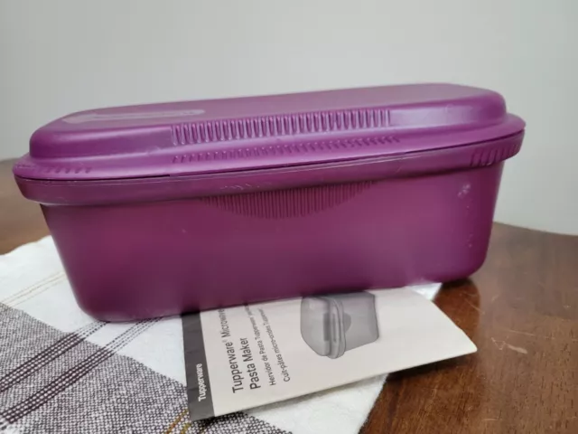 Tupperware microwave pasta cooker maker purple 1.9 L / 8 cups