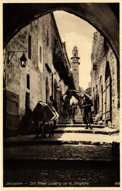 CPA AK JERUSALEM Old street Leading up to Golgatha ISRAEL (752028)