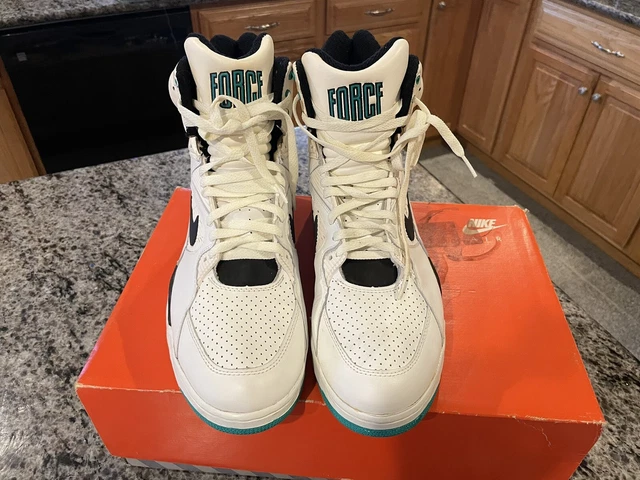 SIZE 11.5 - Nike Air Command Force Pump OG 1991 Bright Green David