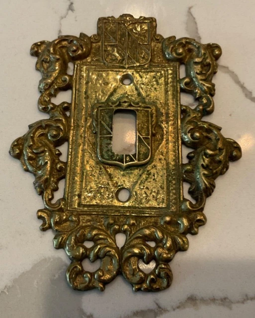 Virginia Metalcrafters Ornate Solid Brass SINGLE SWITCH PLATE  #24-17