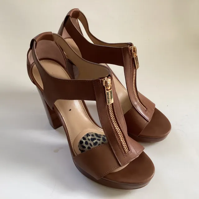 Michael Kors Womens Berkley Brown Zipper Block Heel Platform Sandals Size 7.5 M