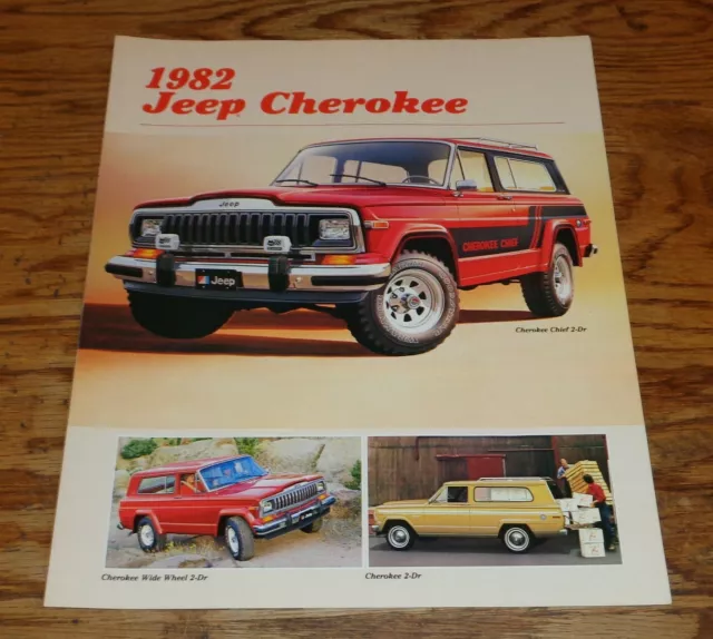 Original 1982 Jeep Cherokee Sales Brochure 82