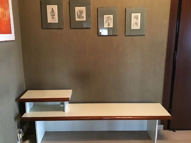 Panca in legno laccato bianco, design anni 70, originale 