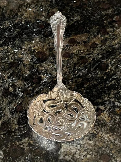 WM ROGERS Silver Plated Sugar Sifter PAT.1904 WM ROGERS Silver Plated Sugar Sifter PAT.1904