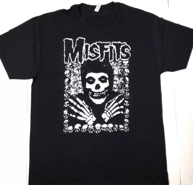 The MISFITS T-shirt Fiend Skull Danzig Horror Punk Rock Tee Men s New