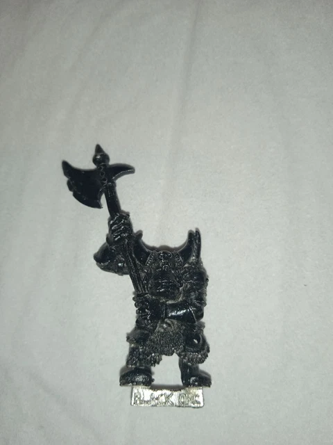 Figurine Orc Classique En Métal Warhammer - Peinte En Noir Avec Hallebarde - Occasion - Réf. P-00DJ2