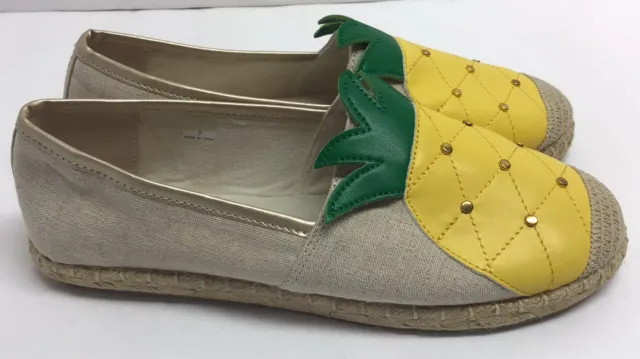 Cushion Walk  Pineapple Shoe By Avon Espadrilles  Loafer Flat Shoe Beige Size 7