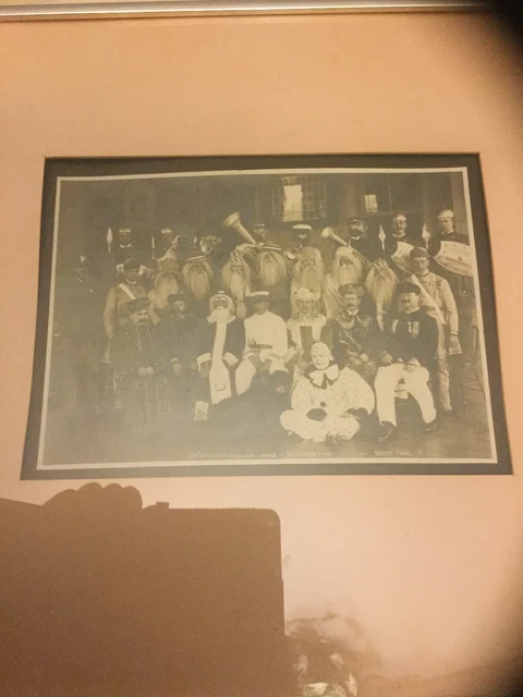 J.F. WIESSNER & SONS BREWING CO.  Rare 1910 Photo. Employees?