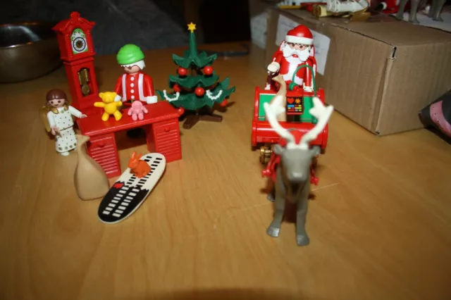 Playmobil Weihnachtsschlitten mit Rentier & mehr