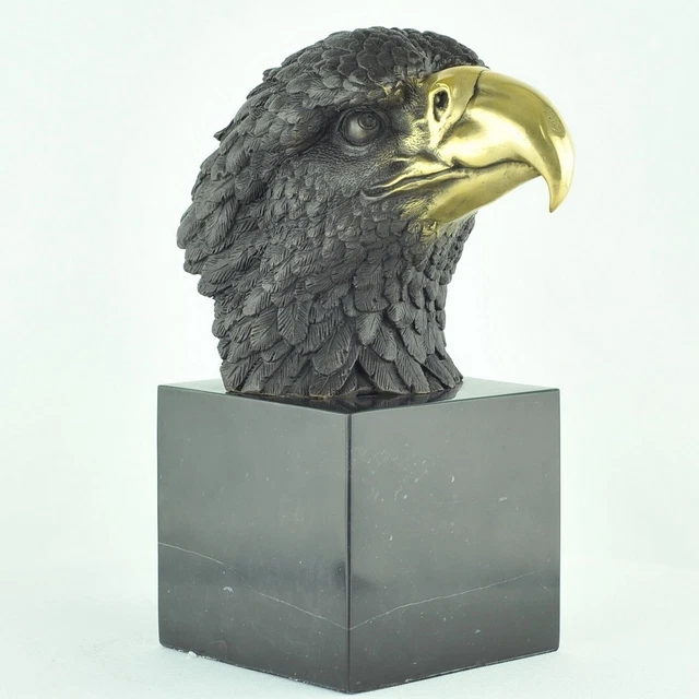 Estatua Águila Pájaro Fauna Art Deco Estilo Art Nouveau Estilo Bronce sólido Fir