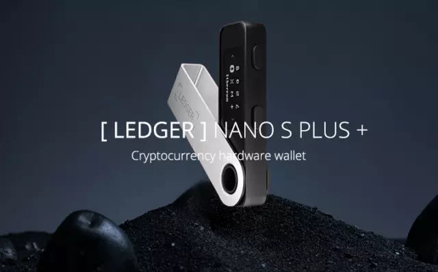 Ledger - Nano S Plus Crypto Hardware Wallet - Mystic White