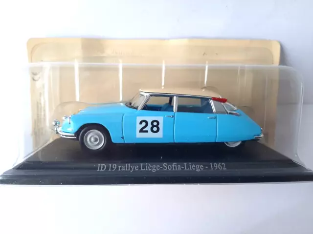 Citroën DS ID 19 rallye Liège - Sofia - Liège - 1962 en boite blister 1/43 .