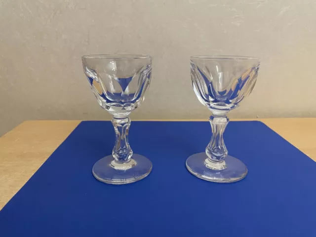 2 x Antique Victorian Facet Cut Crystal Glass Small Wine Port Glasses 4.5” Tall