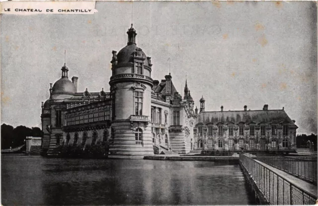 CPA AK Le Chateau de CHANTILLY (424017)