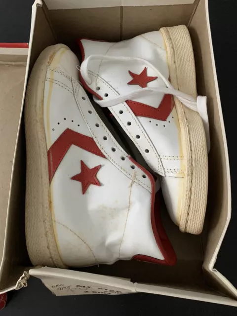 Julius Erving left Adidas for a $20,000 deal with Converse”: When Dr. J  decided to sign with the iconic 'Chuck Taylors' brand prior to Magic Johnson  and Larry Bird - The SportsRush